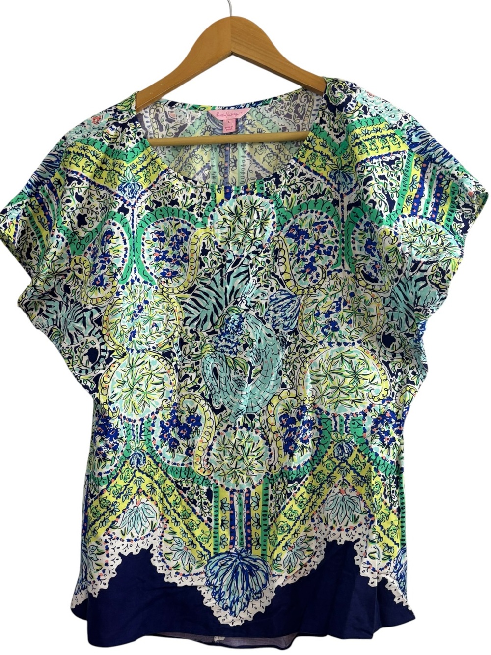 Lilly Pulitzer Women's colorful Print Rayon Short Sleeve Blouse Top size L